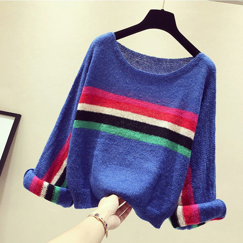 闺蜜身上的小衫换了一件又一件，简直美嫩的太迷人