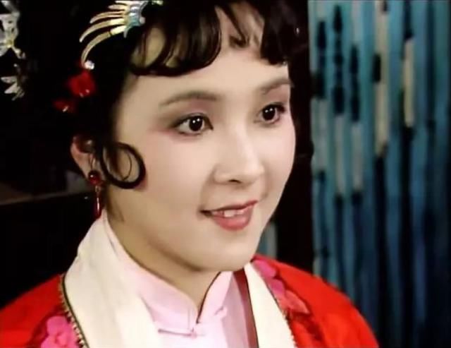 『游历』薛宝琴是《红楼梦》里唯一出国游历过的姑娘？