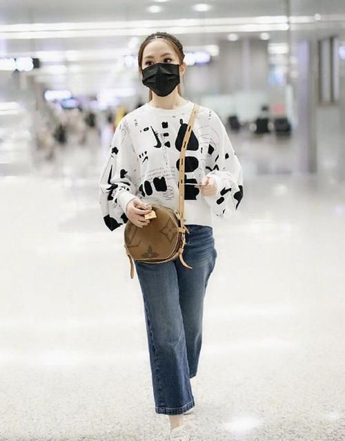  别总@150的小个子，别总穿超短裤了，显腿长还得靠“它”，还能防晒