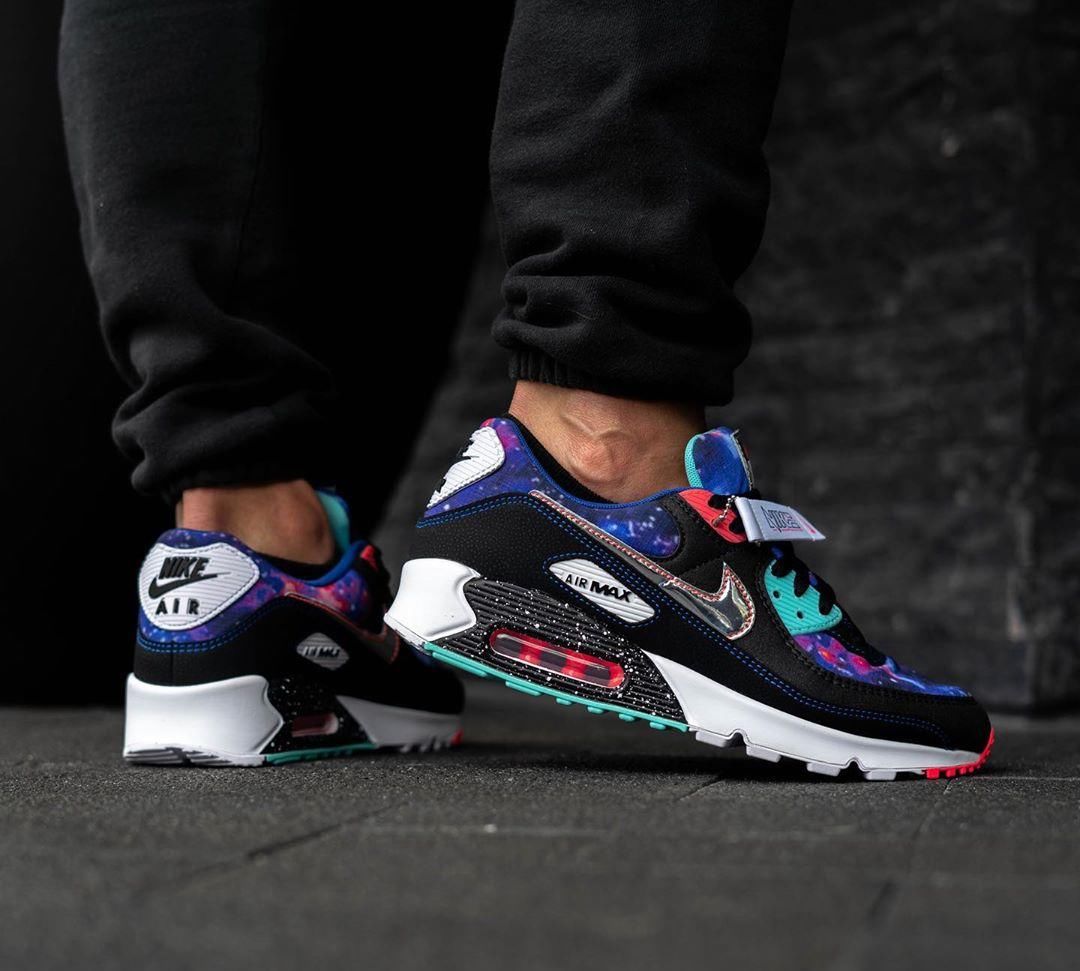  [Max]迷人的超人气星空主题！这双Air Max 90上脚真不错