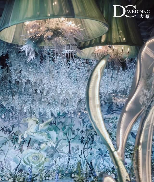  #春天#来自童话的梦幻婚礼，让想象力在浪漫中展开，专属春天的温柔