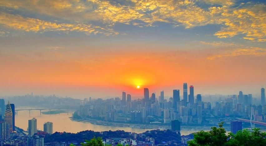  gdp|中国下一个“北上广”，成都、杭州落榜，最有可能是这4座城