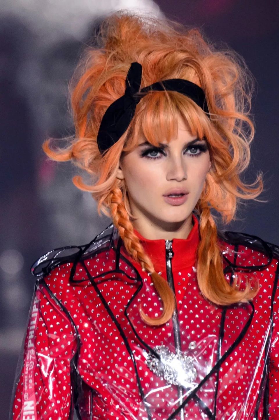 跟着秀场学最潮马卡龙妆，今年秋冬我一定要比闺蜜美!