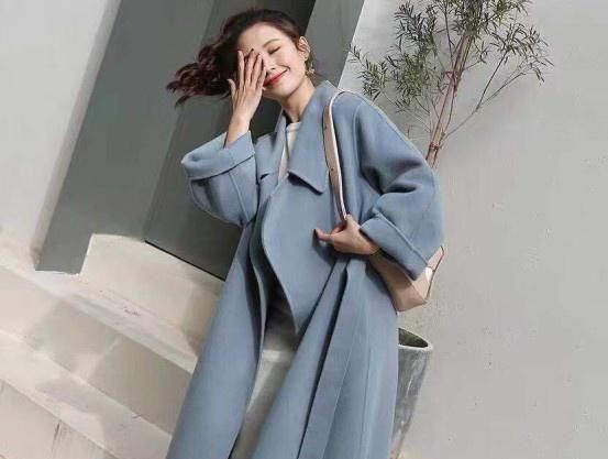  奔四■?奔三奔四的女人过年别不打扮!这3套“得体”穿搭,减龄有腔调