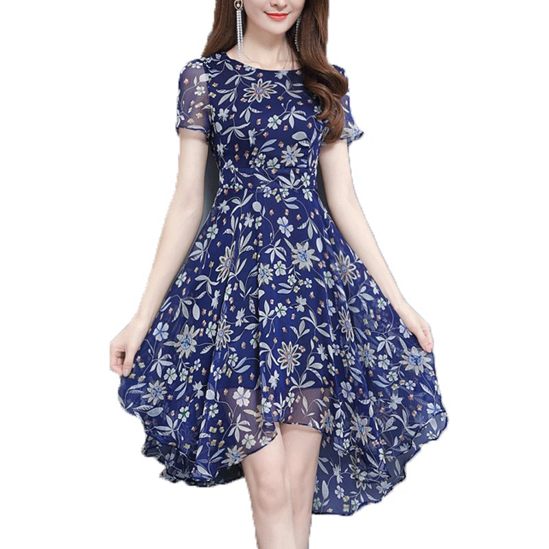 今秋不可错过的连衣裙，48岁媳妇穿上，减龄时髦，根本转不开眼