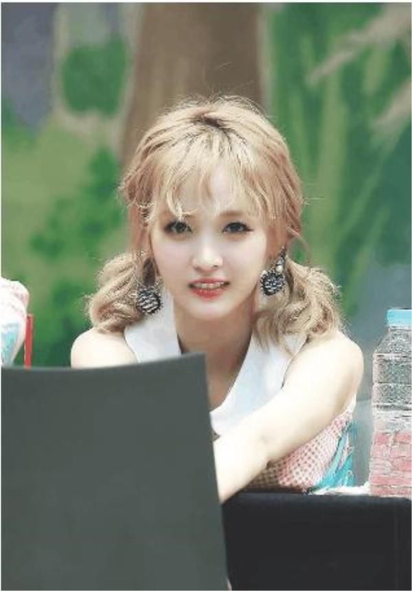 众女神染发之后，程潇变洋娃娃，吴宣仪最甜美，热巴却很御姐