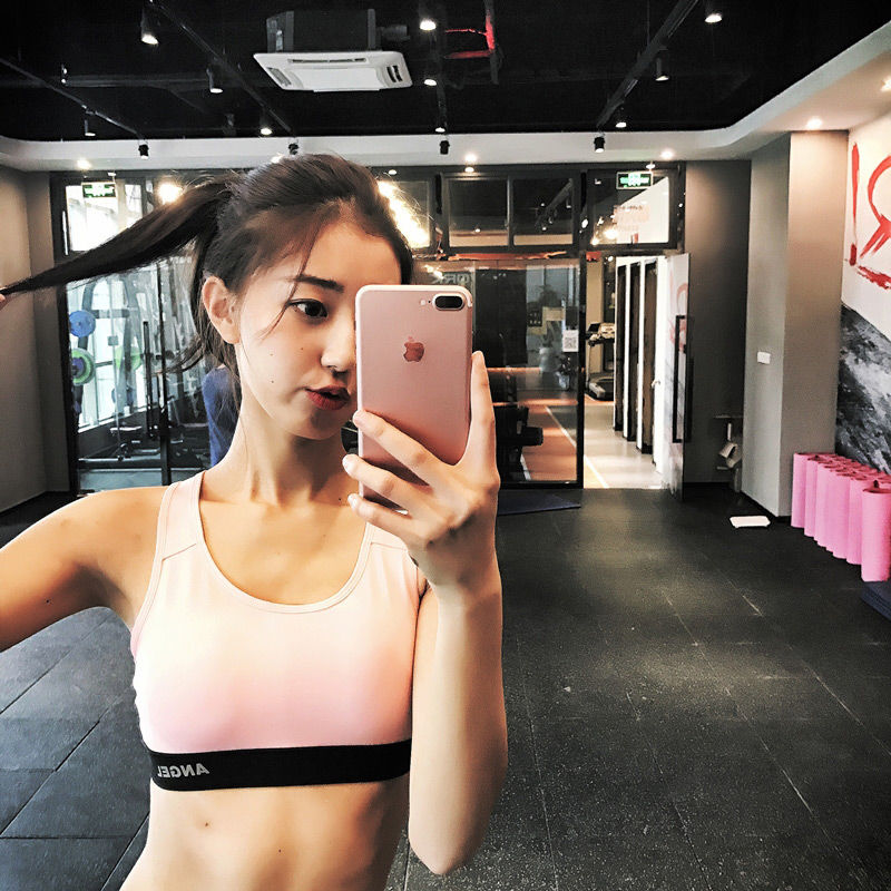 去健身房这样穿，太美了!健身也要美美的