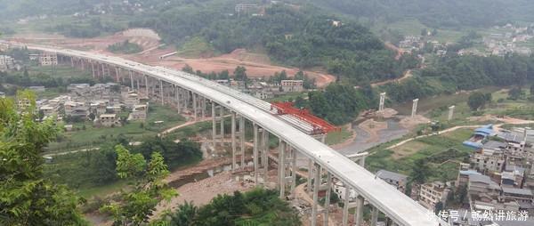  「最贵」我国造价最贵的三条高速公路, 几百里造价826亿!