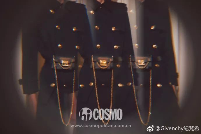 买那么多包,都不如买一只有“安全门”的包!