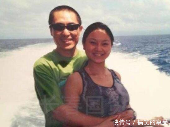 她是张艺谋再婚超生事件爆料人,曾被质疑炒作,现已结婚近照曝光