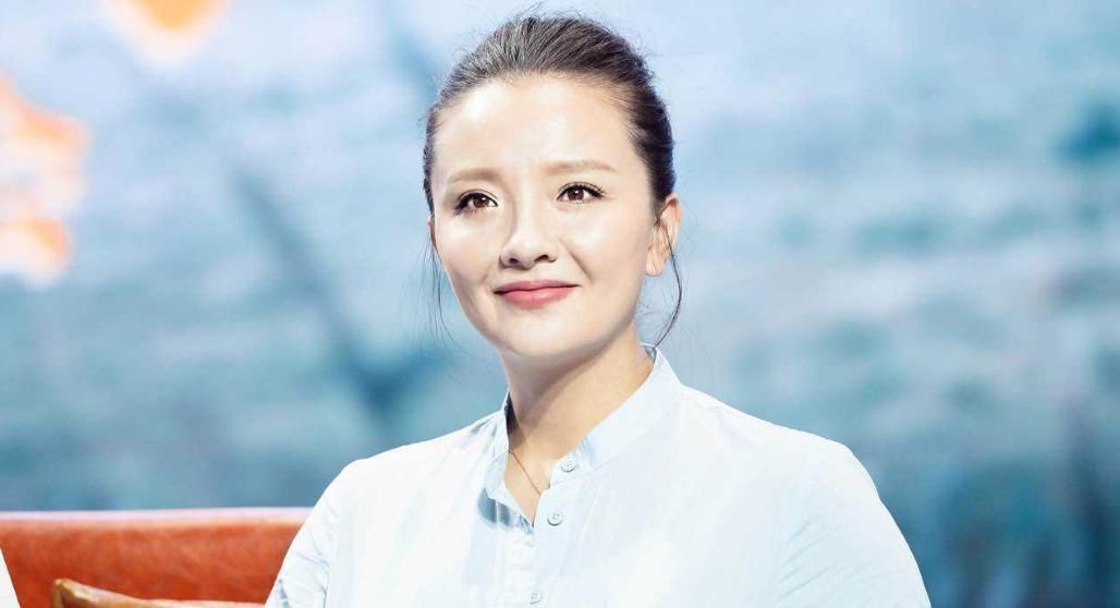  [外侧脂肪]脸上有这5个“迹象”的女人，容易显老，出现一个就要警惕
