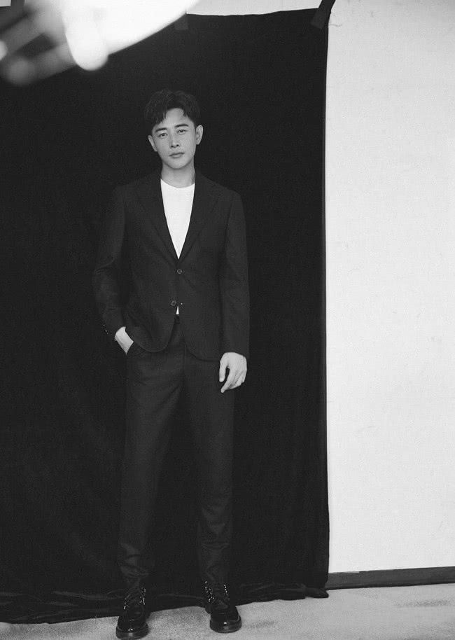 罗晋有了唐嫣之后越来越帅了，有了爱情的滋润男人味简直爆棚!