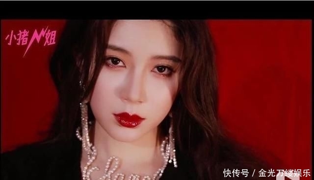  [整坏]susan撬綦美合男友？500w粉丝网红直播假体暴露，夏夏鼻子整坏