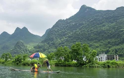 桂林最“坑人”景点，1.5公里外收费60元，美女无奈原路返回