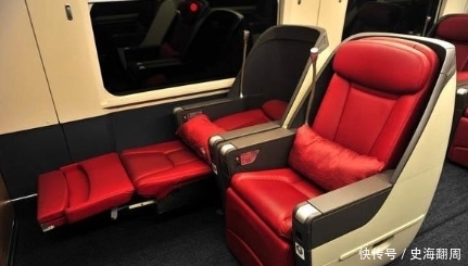 高铁二等座性价比最高,比坐飞机还贵的商务舱,为何依然售罄