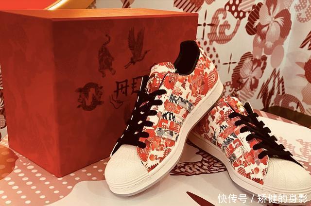  球鞋：贝壳头不仅是一双运动鞋