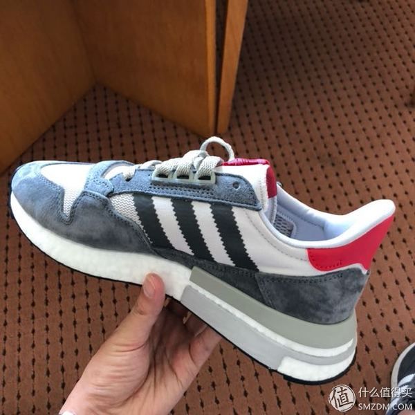 新入手最新款Original adidas ZX500 RM
