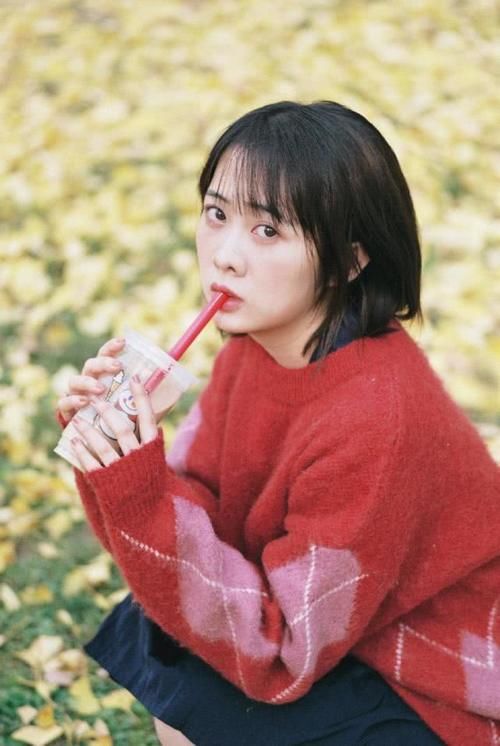  显瘦：微胖女生怎么穿好看？学会这10种搭配，遮肉显瘦又时髦