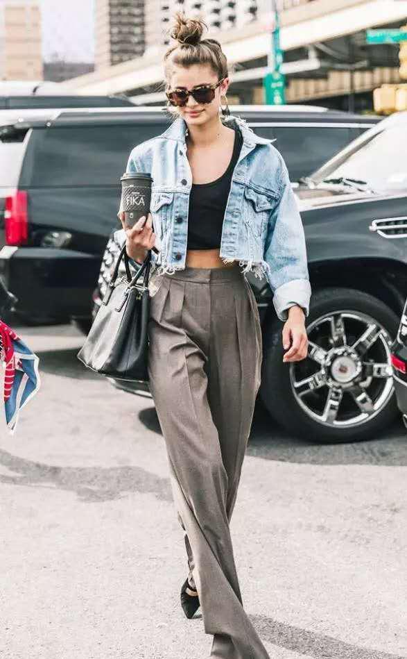 『气质』今年风衣不吃香了,现在流行这样的“外套”,高级时髦有气质