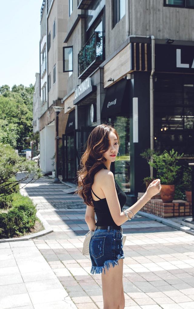 街拍: 时尚都市美女, 图2小姐姐都市贵妇的美感,高不可攀!