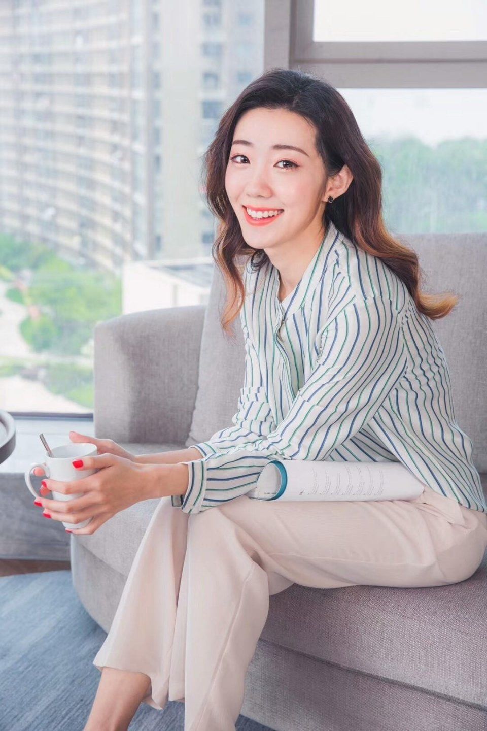 美女人像摄影:气质非凡，女神级别！