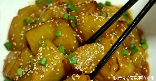 做法■家里有土豆,别再炒着吃了,试试此做法,酸甜可口,好吃又下饭