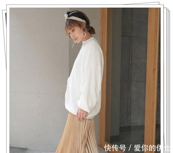 提升:缎面半身裙的15种日系穿搭look,提升春季造型高级感的不二之选