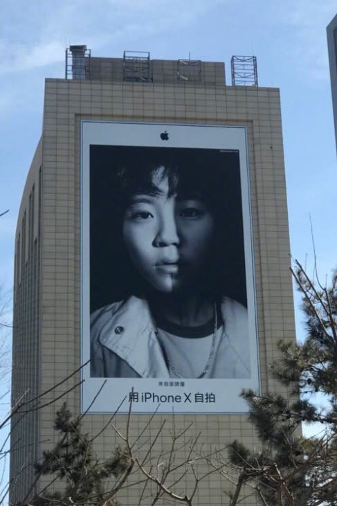 窦靖童风格“大反转”！粉色造型女人味十足，终于有女孩的样子了