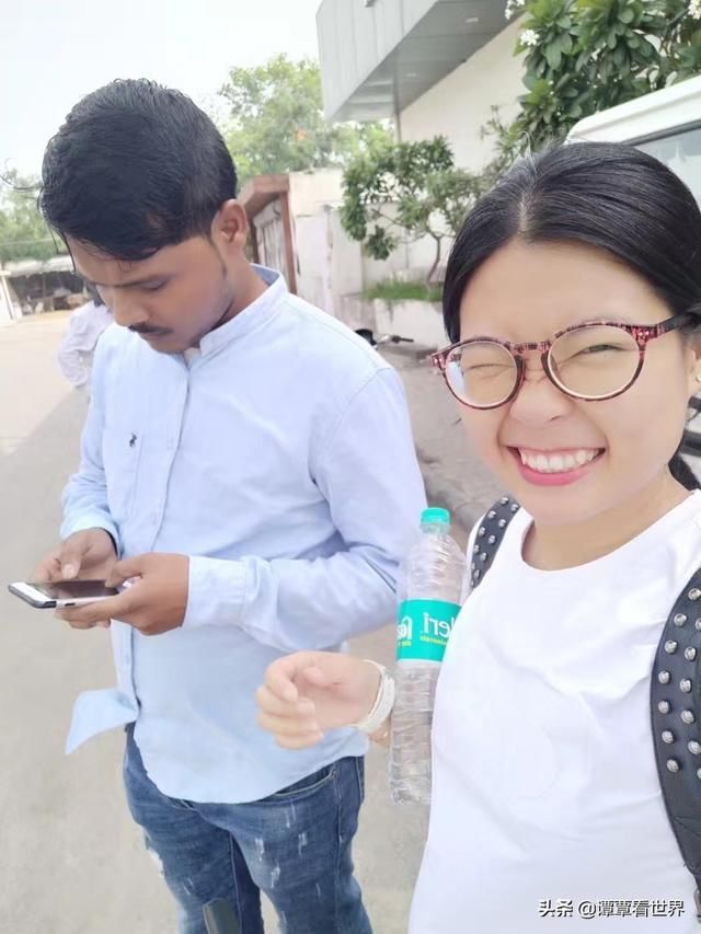 中国姑娘远嫁印度定居恒河畔，借钱开客栈当上老板娘