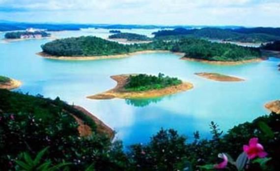 风景如画少数民族众多的广西，最值得去的景点大盘点！