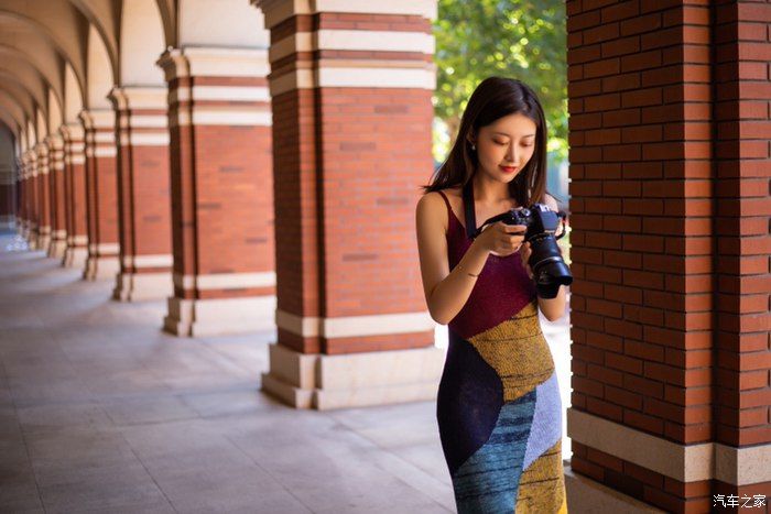 和骐达TIIDA一起行过一座城，邂逅一次“美”