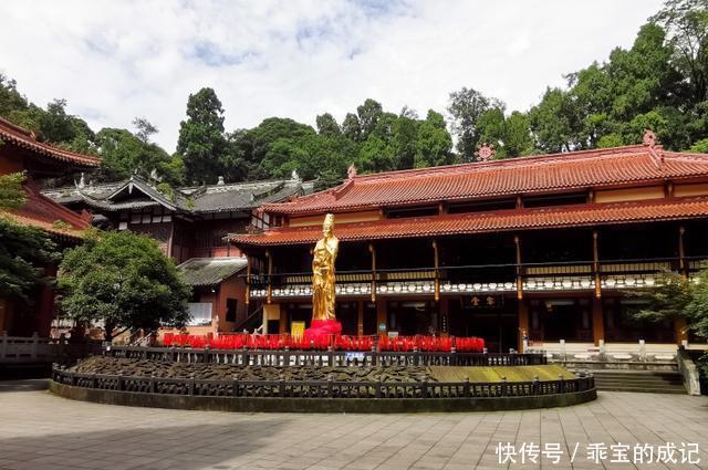 四川最“神秘”的寺庙，众多明星前来祈福，却位于道教圣地