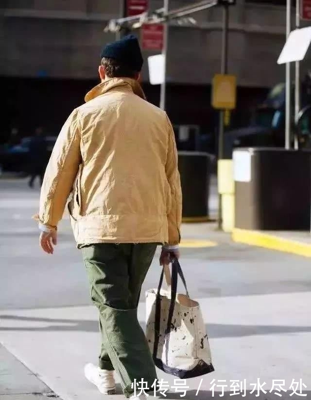  谨记■春季换季穿搭谨记以下几种技巧，让你既年轻帅气又有型！