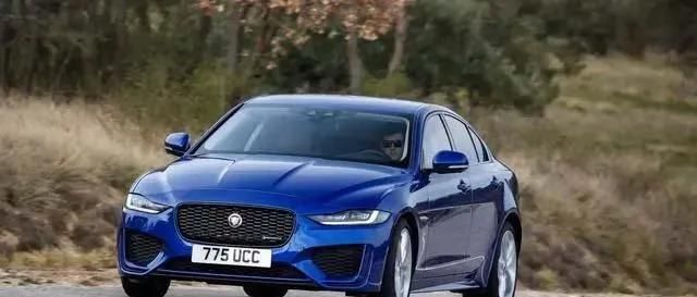  『豪车』年轻人买得起的豪车！皇室专用品牌，配2.0T引擎，品质不输宝马