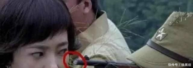 让人很无奈的影视穿帮,古代大妈戴手表,孕妇的