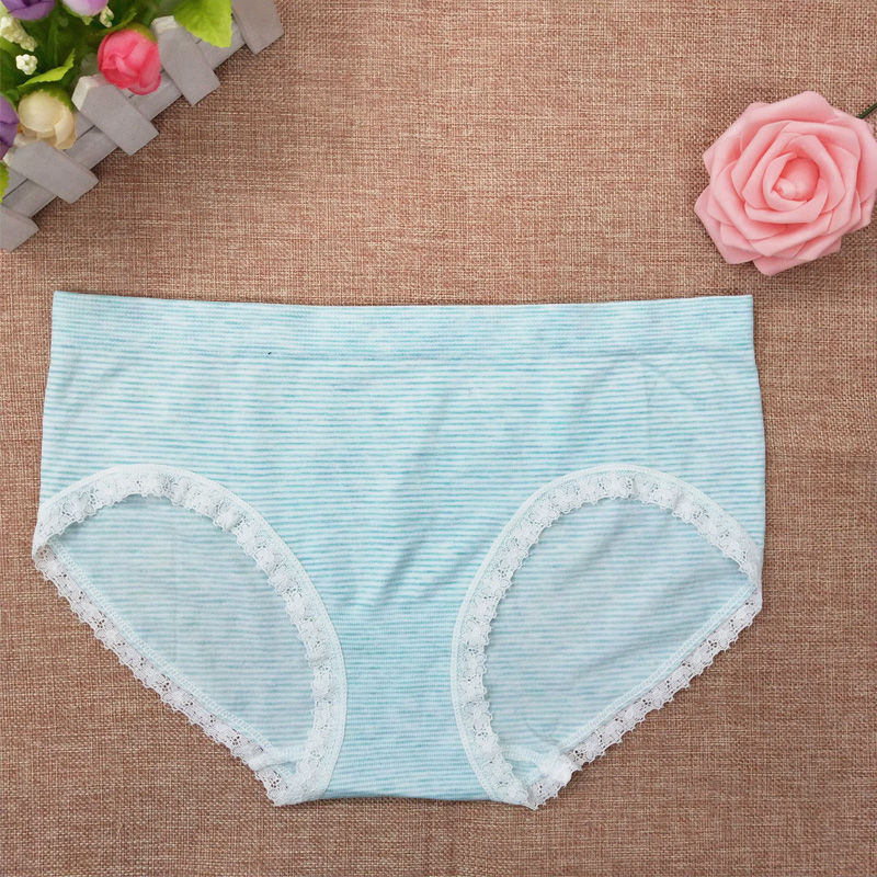 天呐!女人遇上蕾丝套装，性感撩人美不停