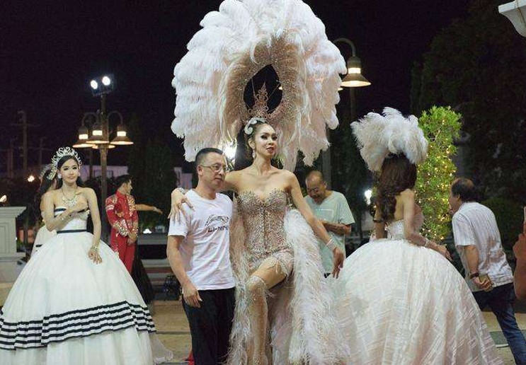 泰国人妖评亚洲游客韩国人爱占便宜,日本人文明,中国人一个字