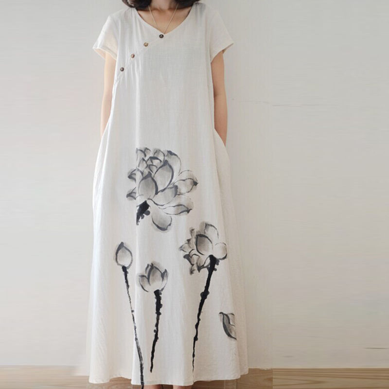 七月的高温高温别傻傻的穿长裤了，今年流行连衣裙，穿上确实洋气