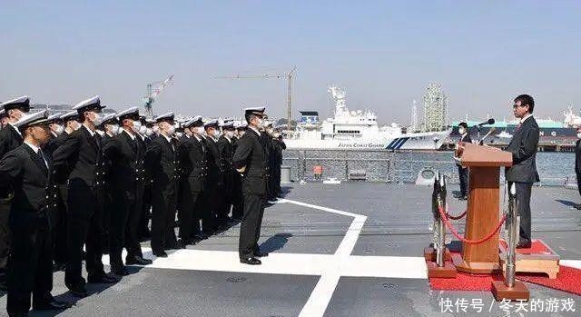「赶超」为赶超中国055,日本首艘国产万吨大驱服役