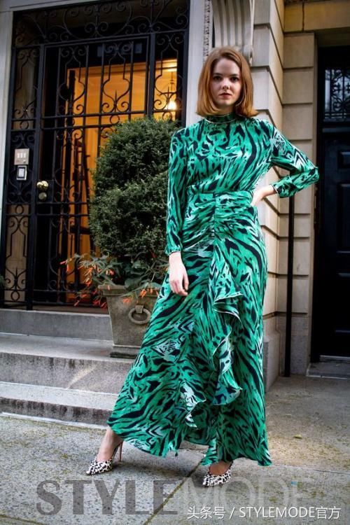 2018入秋的潮流裙装了解一下！