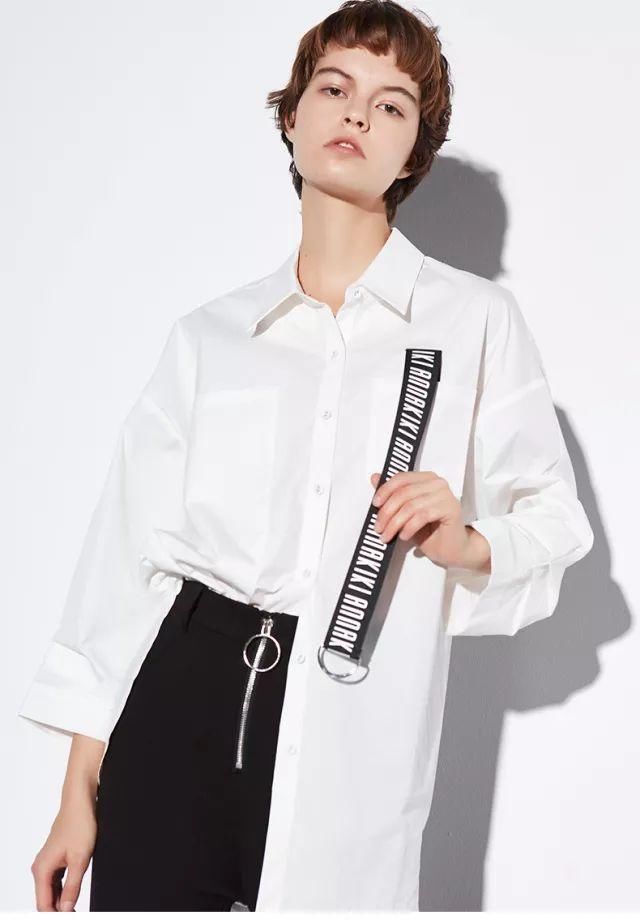 胸不平何以平天下!专治贫乳的穿衣法则告诉我们:平胸又如何，扛不