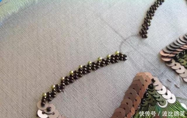【珠绣胸针】你离小仙女只差一件闪闪的配饰,DIY手工珠绣饰品,附教程