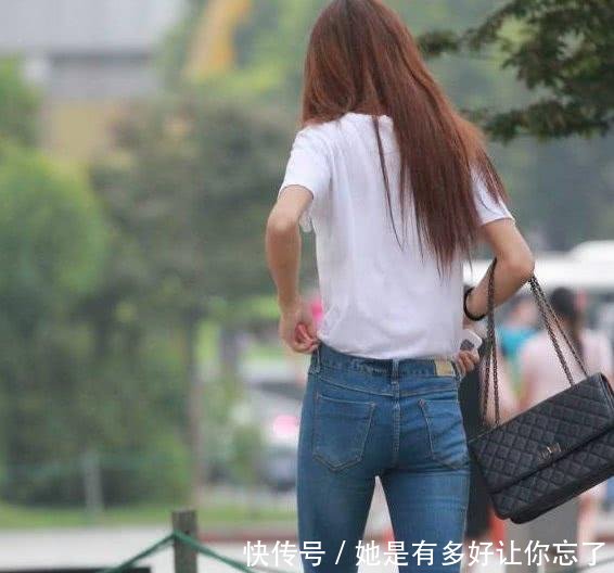 青春活力牛仔裤，彰显个性的时尚感