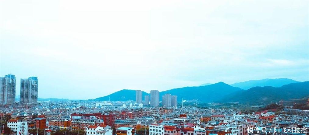  『富裕』浙江“消费”最高的城市，是国内最富裕的地区之一，你猜是哪儿