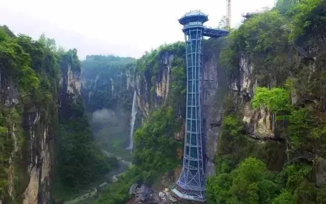 中国境内居然隐藏了一个旷世仙境，连外国人都被折服