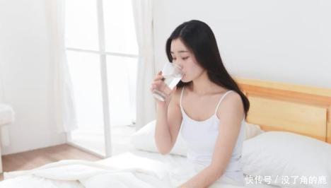  『无关』女人的魅力，与年龄无关，平常多注意这8点，就算老了也很迷人