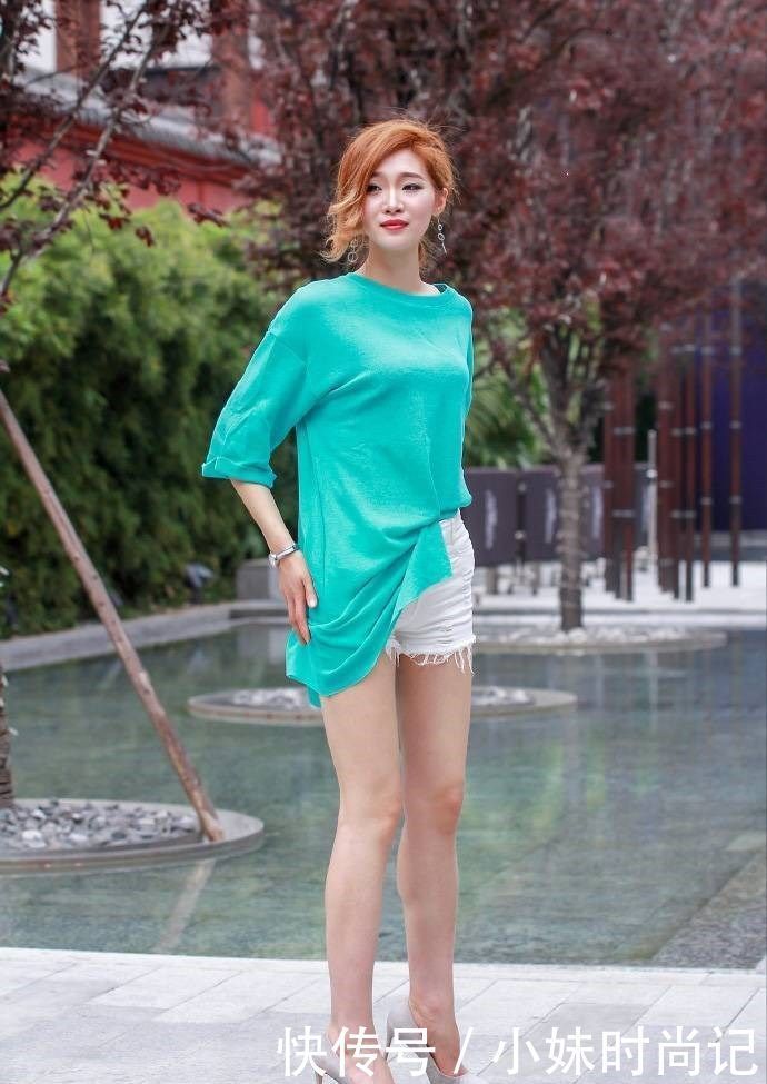 迷人■街拍:让双腿更显颀长,散发出一种女性的迷人韵味!