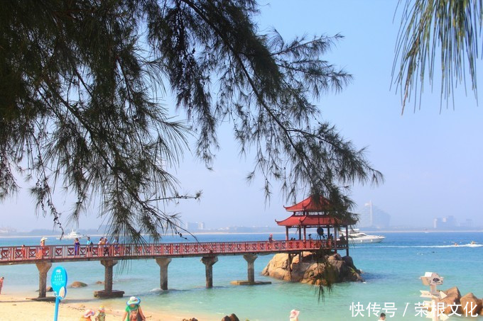 因大海到三亚，爱上大海