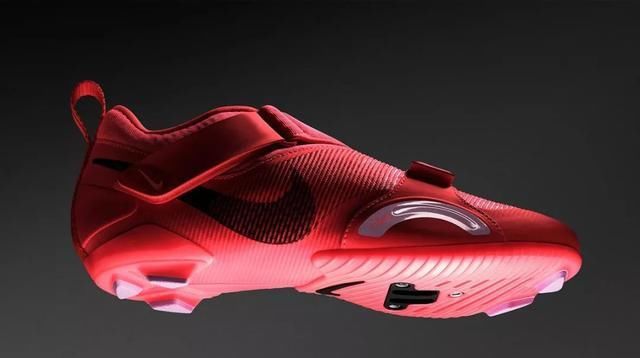  『Nike』Nike 旗下首款室内飞轮运动专用鞋款正式发布