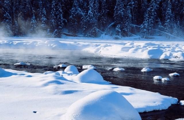 冬日，一定要去往西北，读懂喀纳斯才有的雪季浪漫